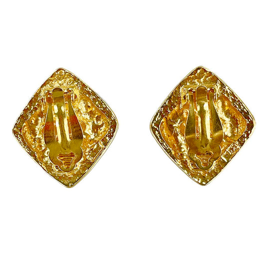CHANEL Gold Plated Diamond-shape Clip-on earrings 83