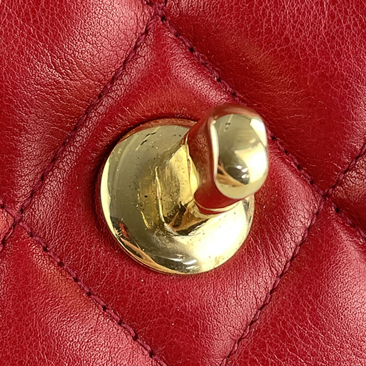 CHANEL Matelasse Lambskin Leather Red Waist bag 4921