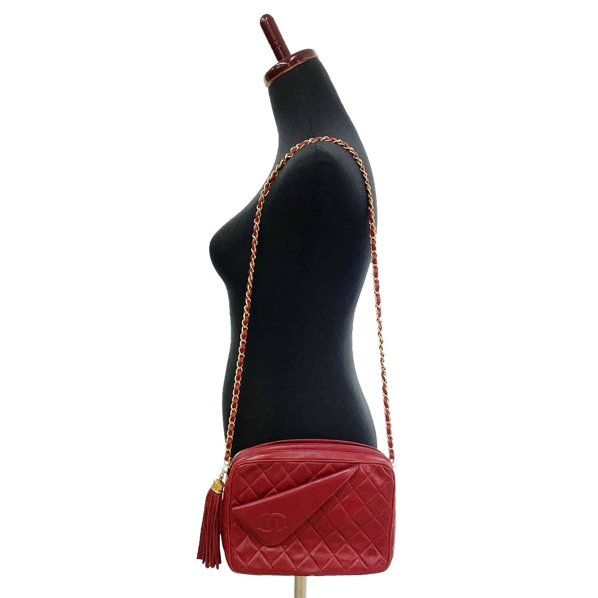 CHANEL Matelasse Fringe Lambskin Leather Fabric Red Chain Shoulder bag 69
