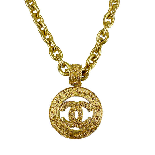 CHANEL CC Logos Gold-tone Gold Necklace 64