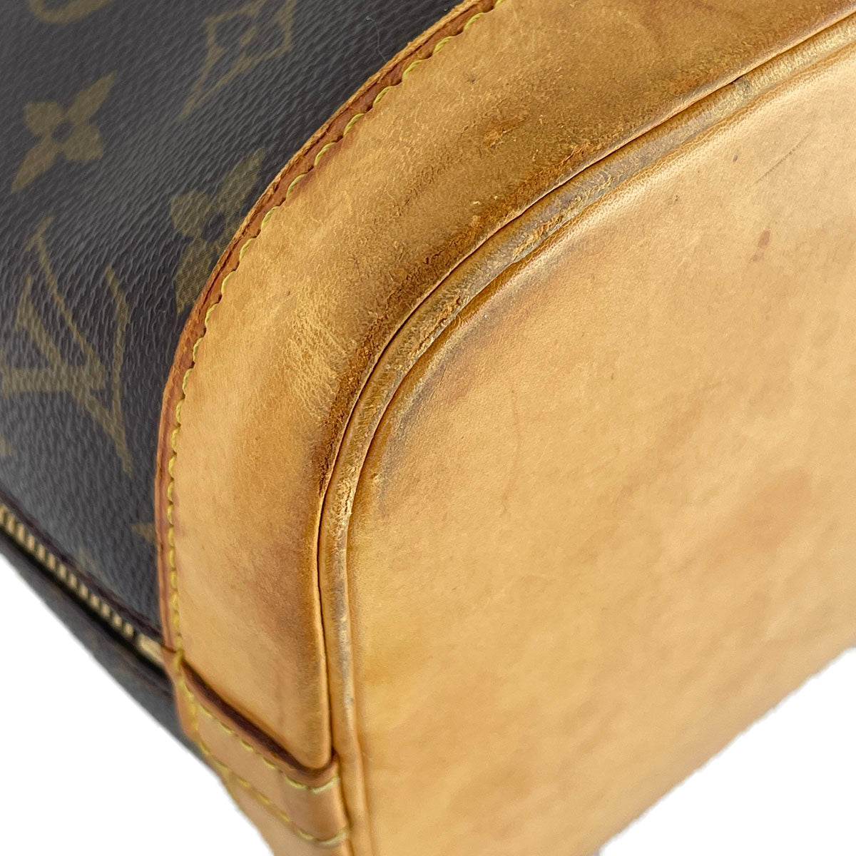 Louis Vuitton Monogram Alma Coated Canvas Fabric Brown Handbag 4915