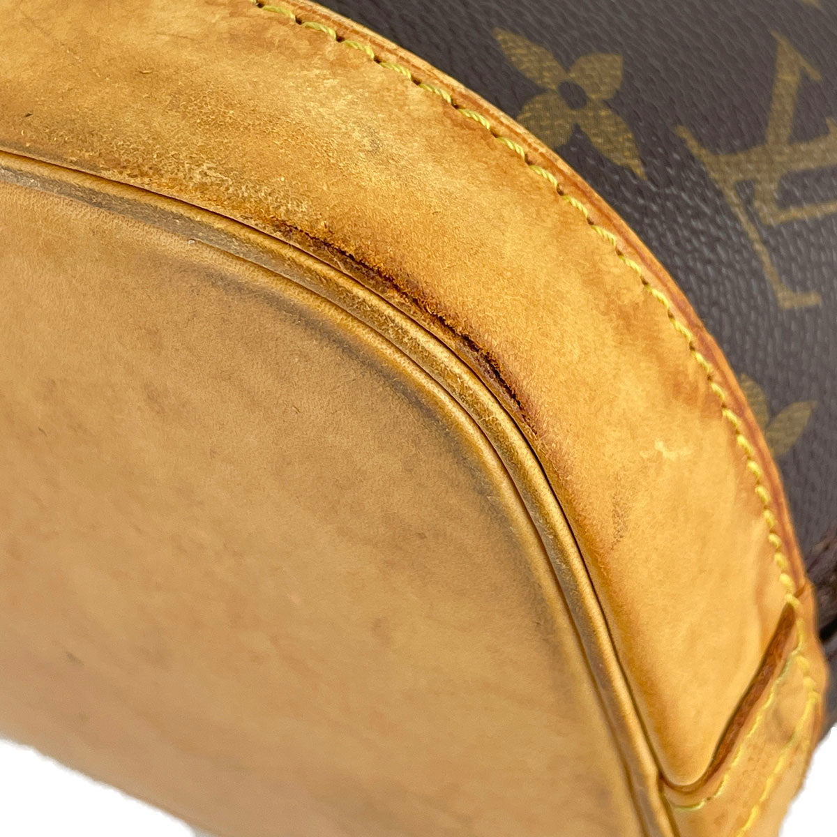Louis Vuitton Monogram Alma Coated Canvas Fabric Brown Handbag 4915