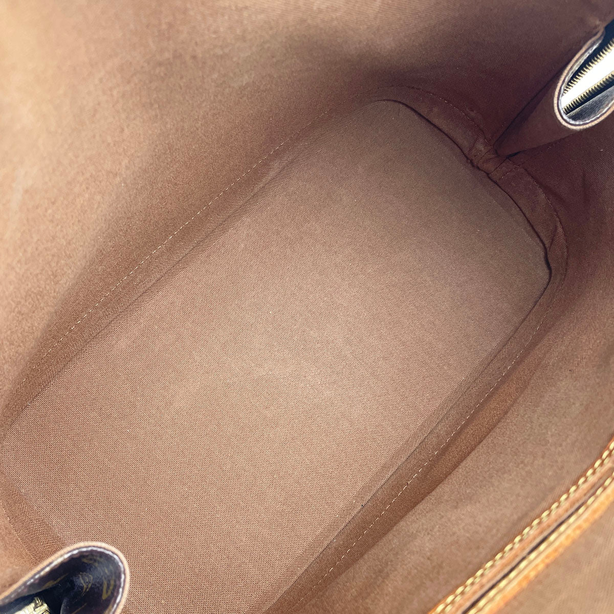 Louis Vuitton Monogram Alma Coated Canvas Fabric Brown Handbag 4913