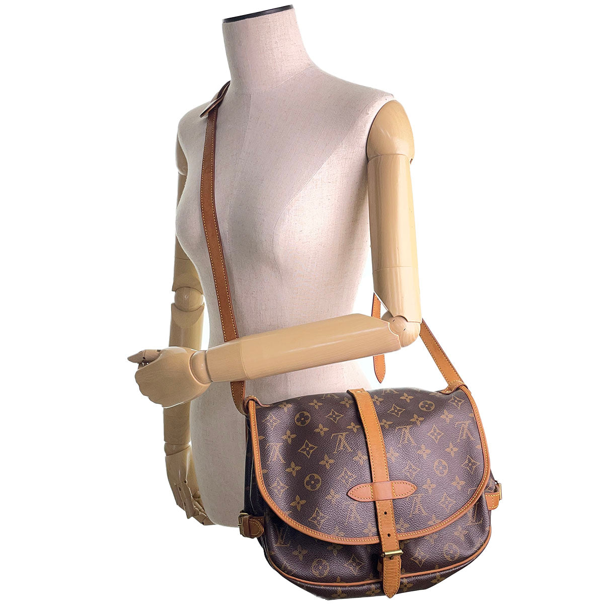 Louis Vuitton Monogram Saumur 30 Coated Canvas Fabric Brown Shoulder bag 4852