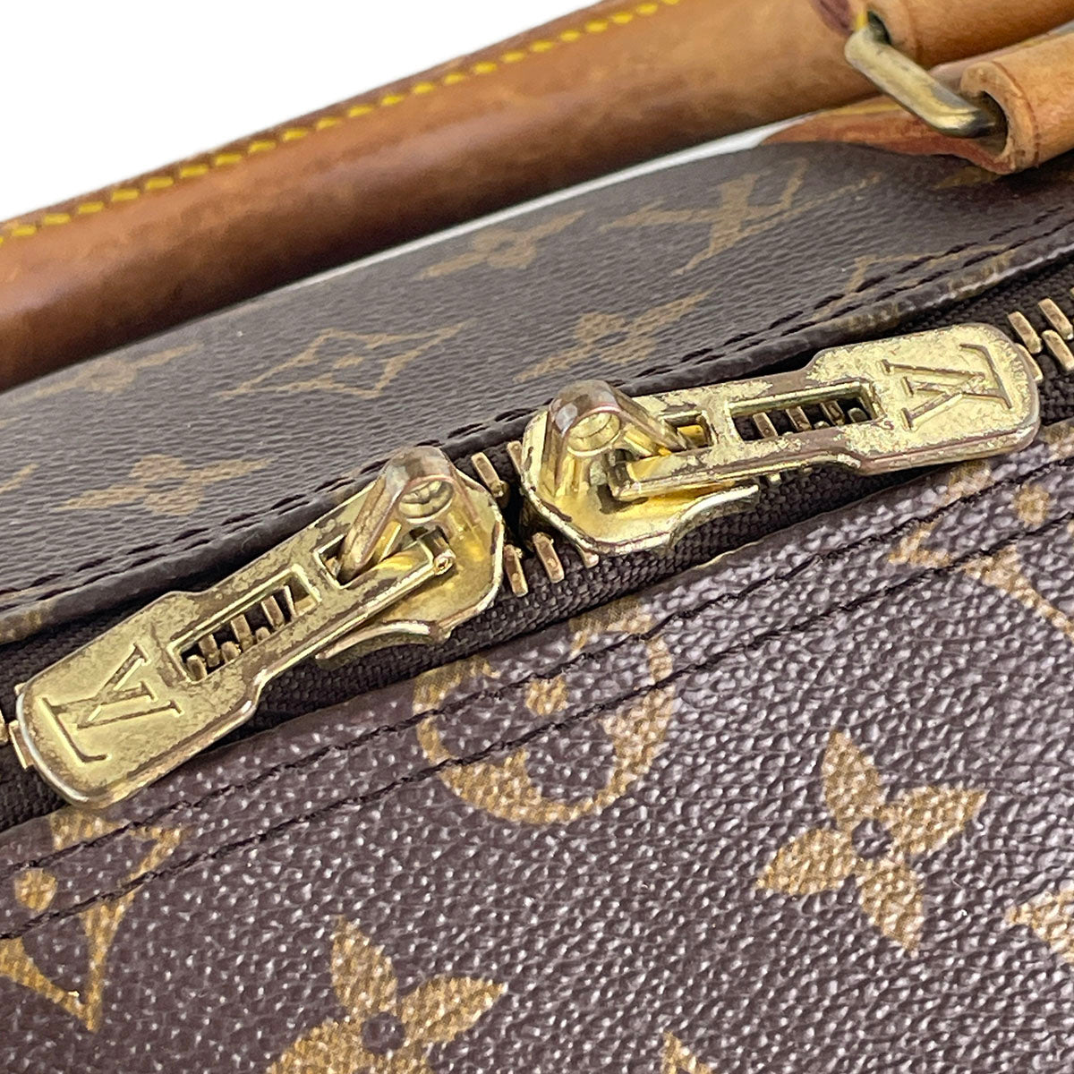 Louis Vuitton Monogram Keepall Bandouliere 50 Coated Canvas Boston Bag 4869