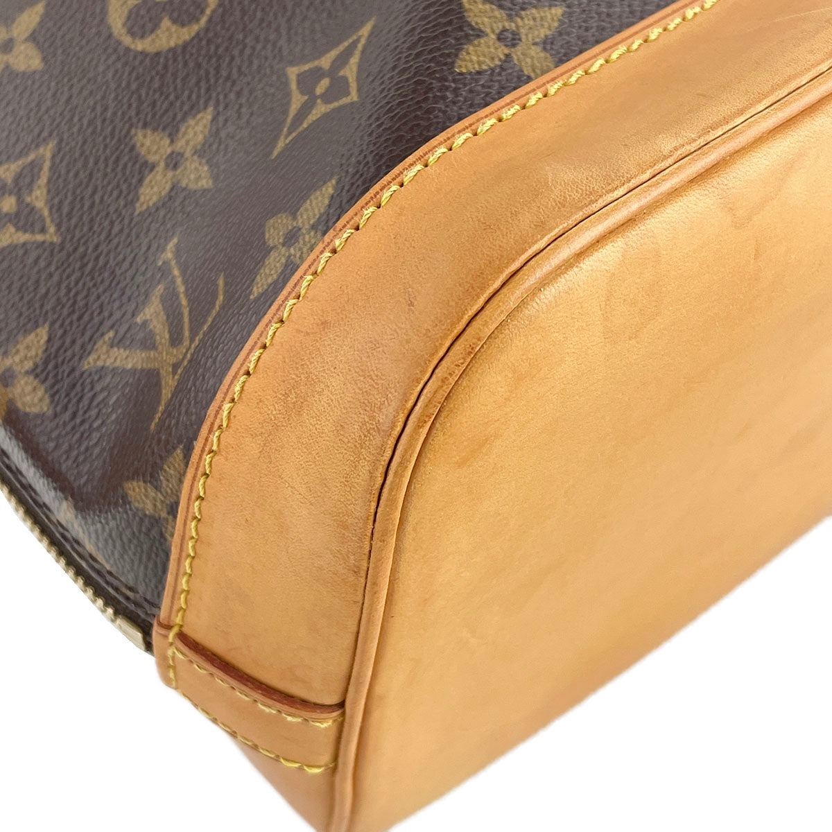 Louis Vuitton Monogram Alma 2way Coated Canvas Fabric Brown Handbag 4882