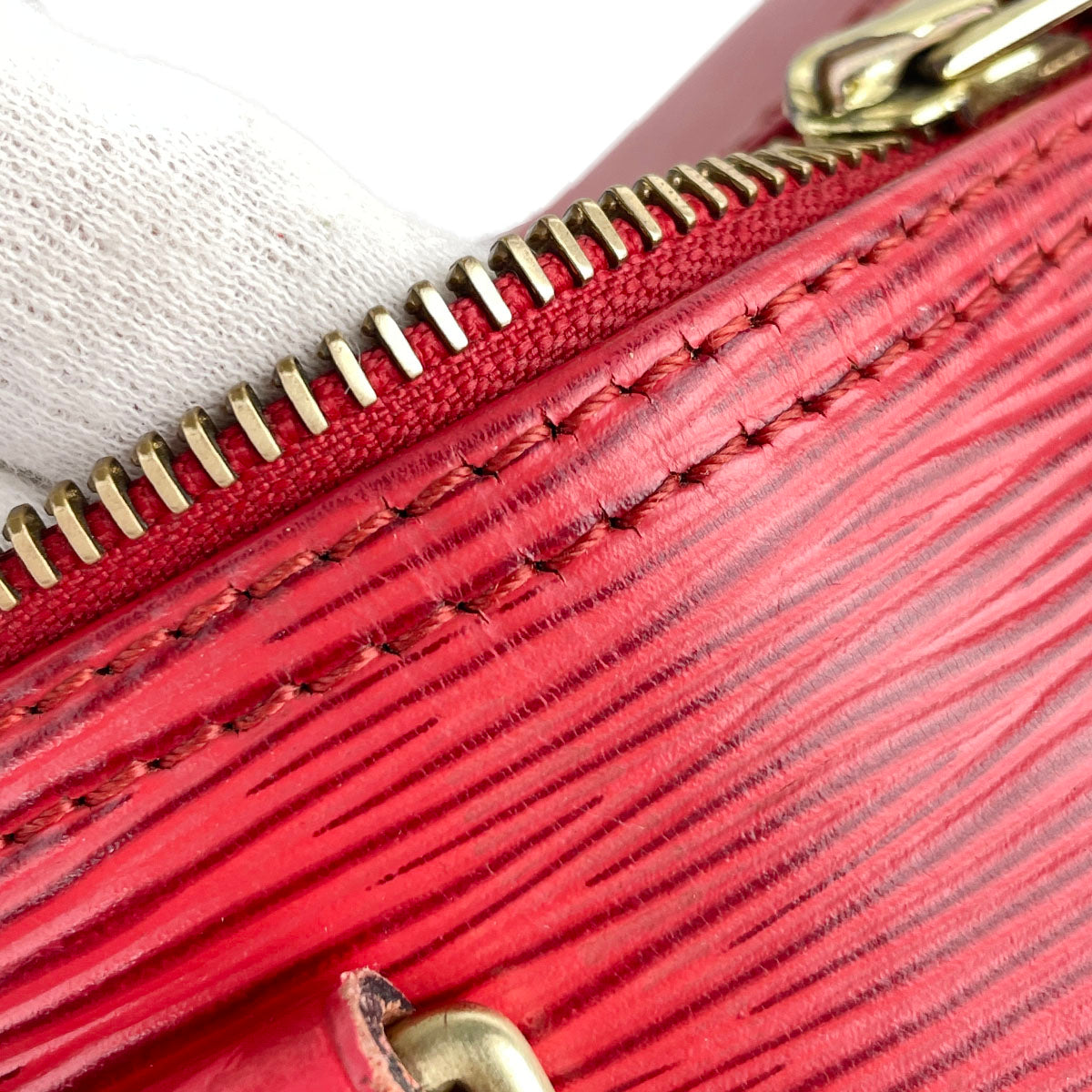 Louis Vuitton Epi Speedy 25 Leather Suede Red Handbag 4919