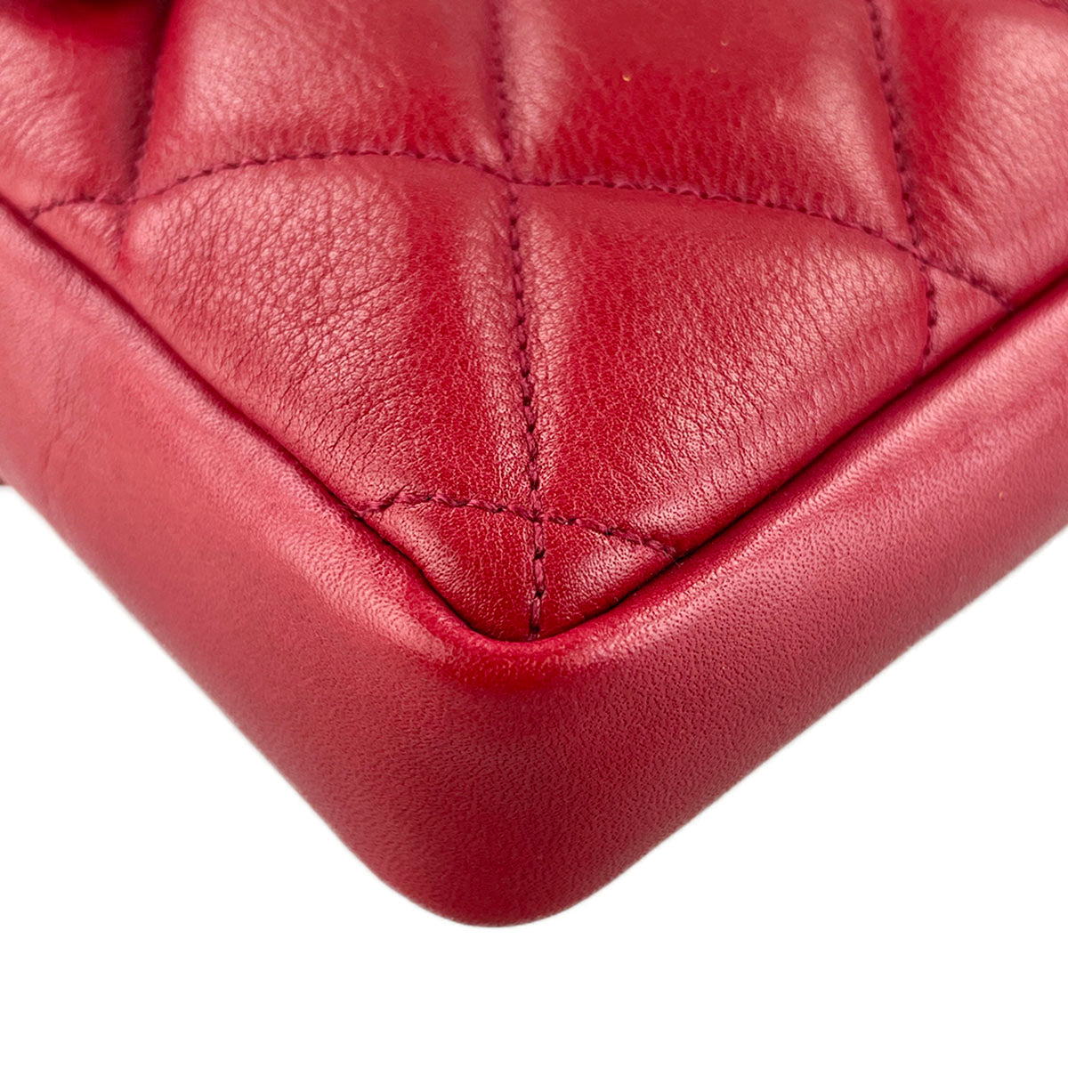 CHANEL Matelasse Lambskin Leather Red Waist bag 4921
