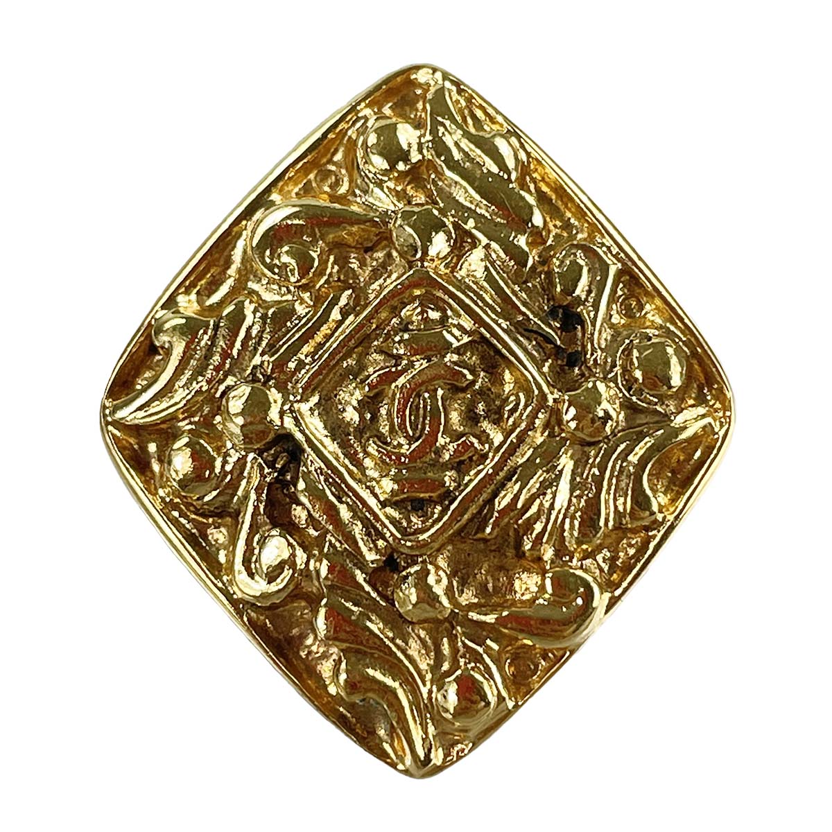 CHANEL Gold Plated Diamond-shape Clip-on earrings 83