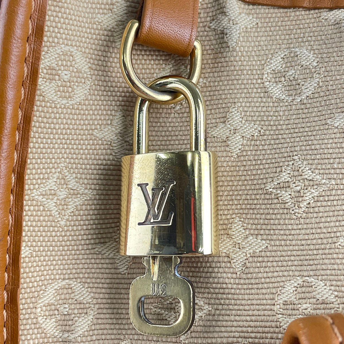 Louis Vuitton Monogram Mini Besace Mary Kate Canvas Fabric Shoulder bag 4845