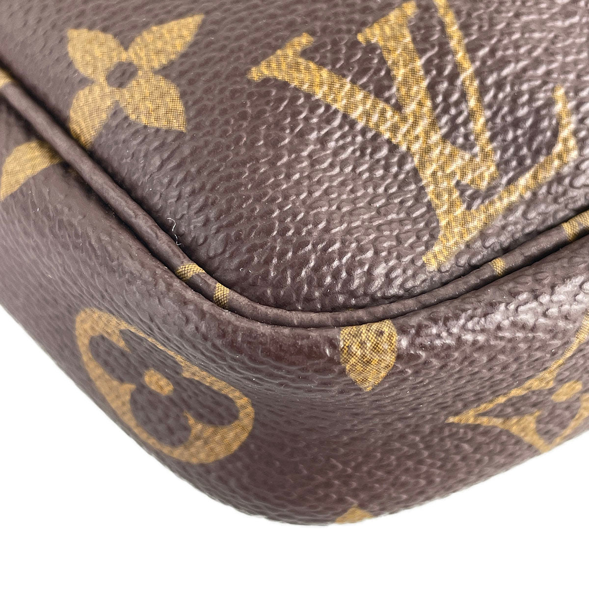 Louis Vuitton Monogram Pochette Accessoires Coated Canvas Brown Handbag 4920