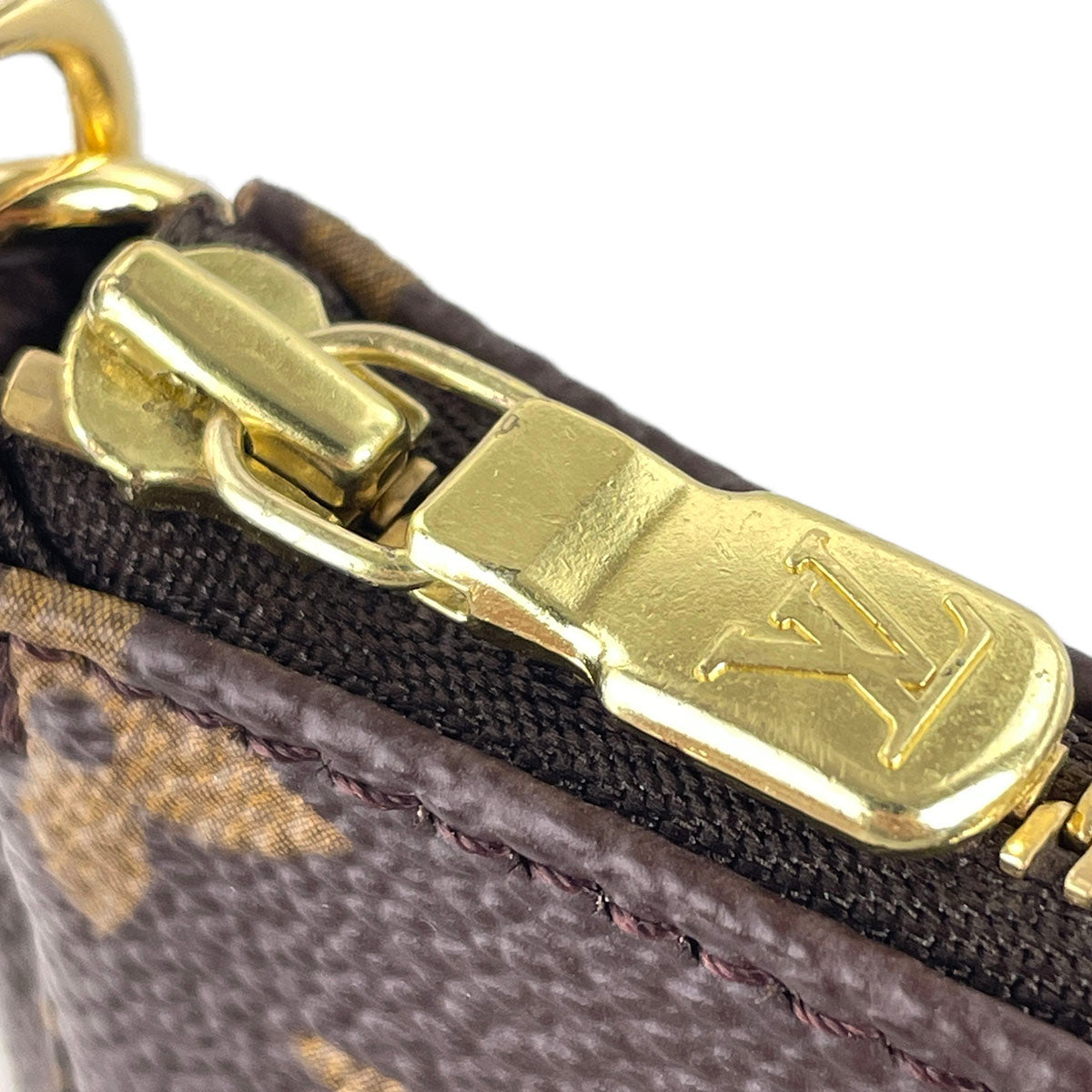 Louis Vuitton Monogram Pochette Accessoires Coated Canvas Brown Handbag 4920