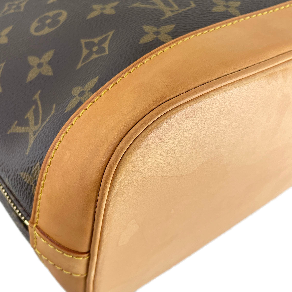 Louis Vuitton Monogram Alma Coated Canvas Fabric Brown Handbag 4881