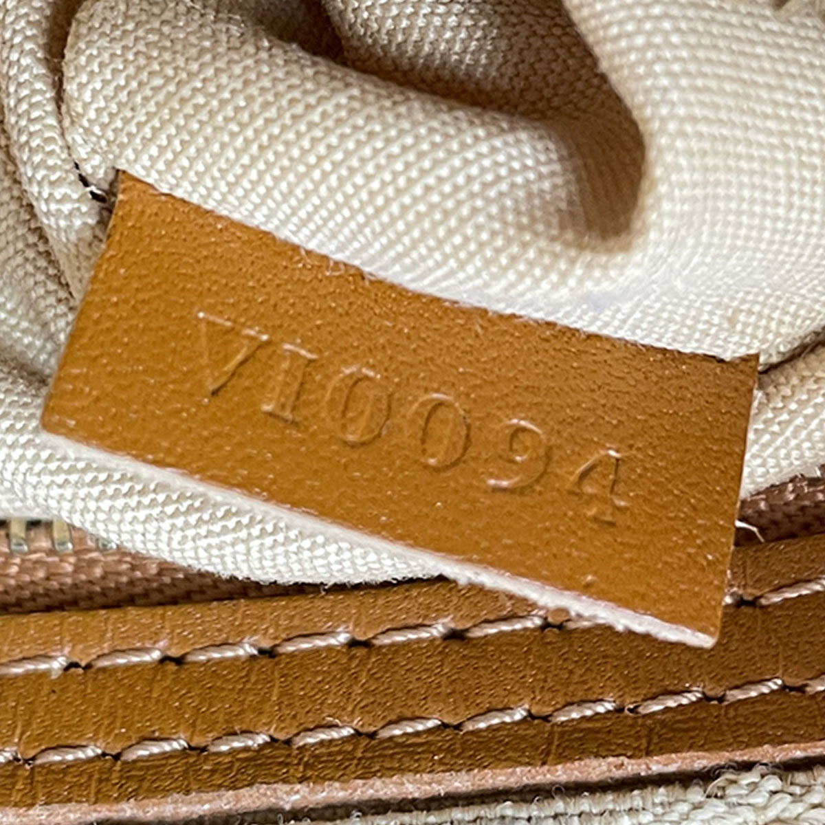 Louis Vuitton Monogram Mini Besace Mary Kate Canvas Fabric Shoulder bag 4845