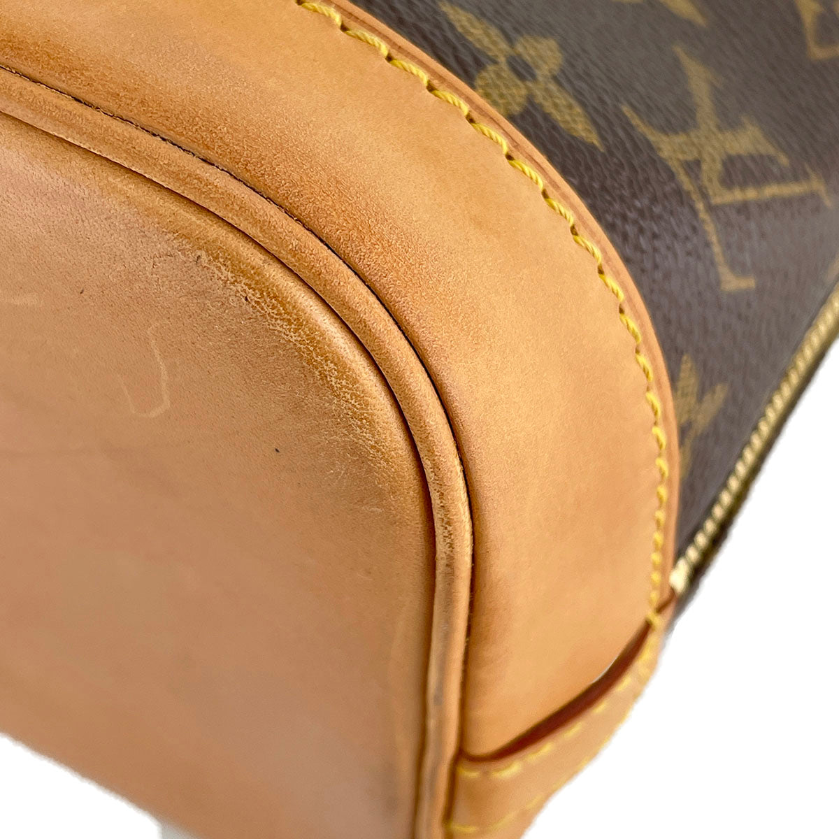 Louis Vuitton Monogram Alma Coated Canvas Fabric Brown Handbag 4823